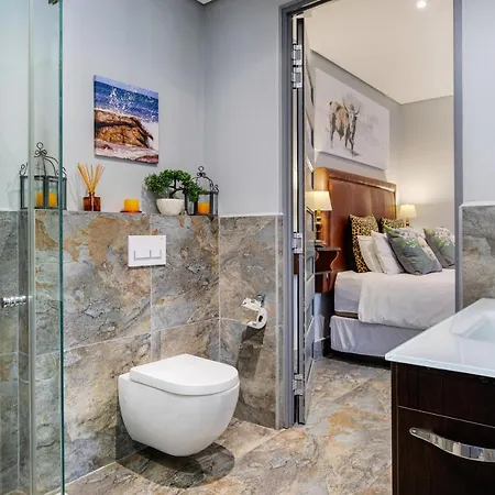 Solar Powered Camps Bay Sea View Apartment Cidade Do Cabo Exterior foto